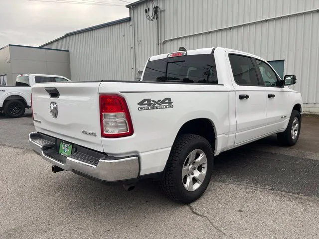 Used 2023 White Ram Big Horn/Lone Star image 4