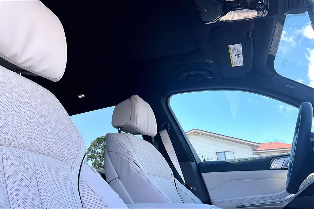 New 2026 BMW X7 M60i 4D Sport Utility