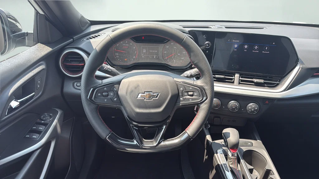 2026 Chevrolet Trax RS - Photo 18