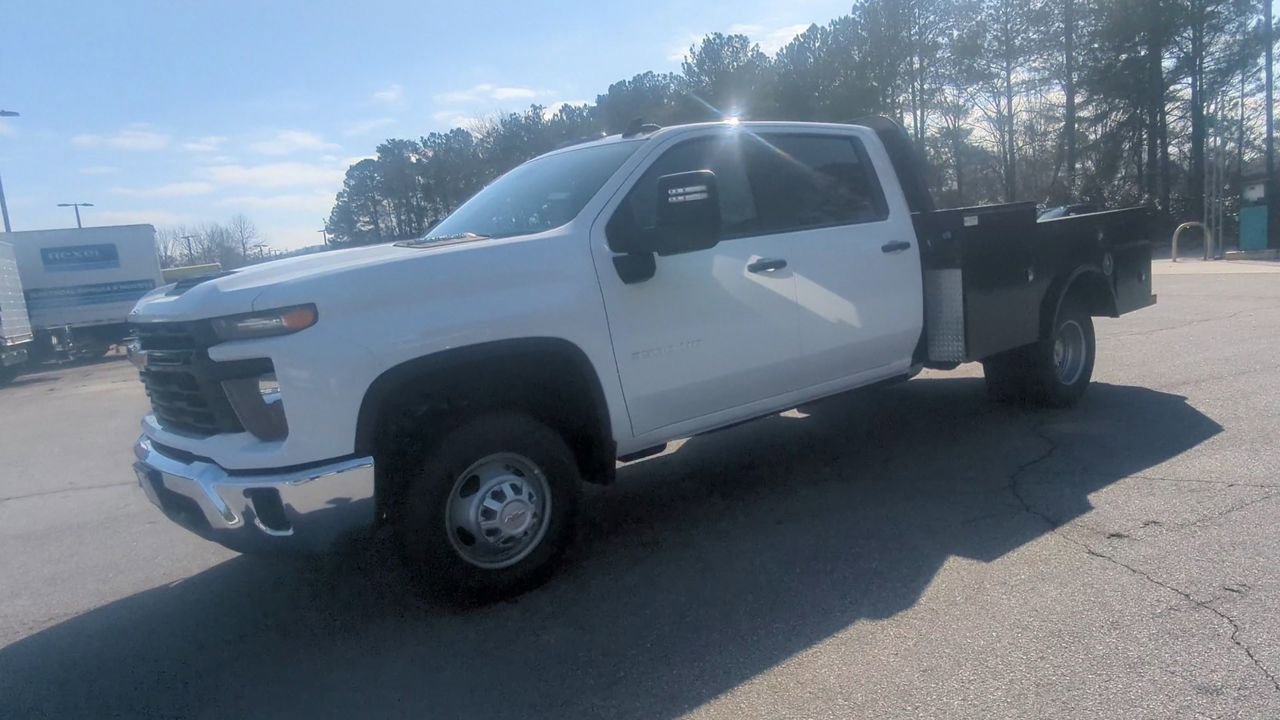 New 2025 Summit White Chevrolet Work Truck image 4