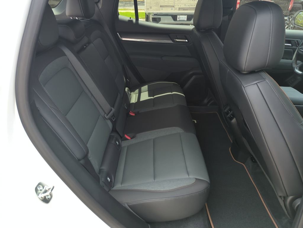 2026 GMC Terrain AT4 - Photo 31