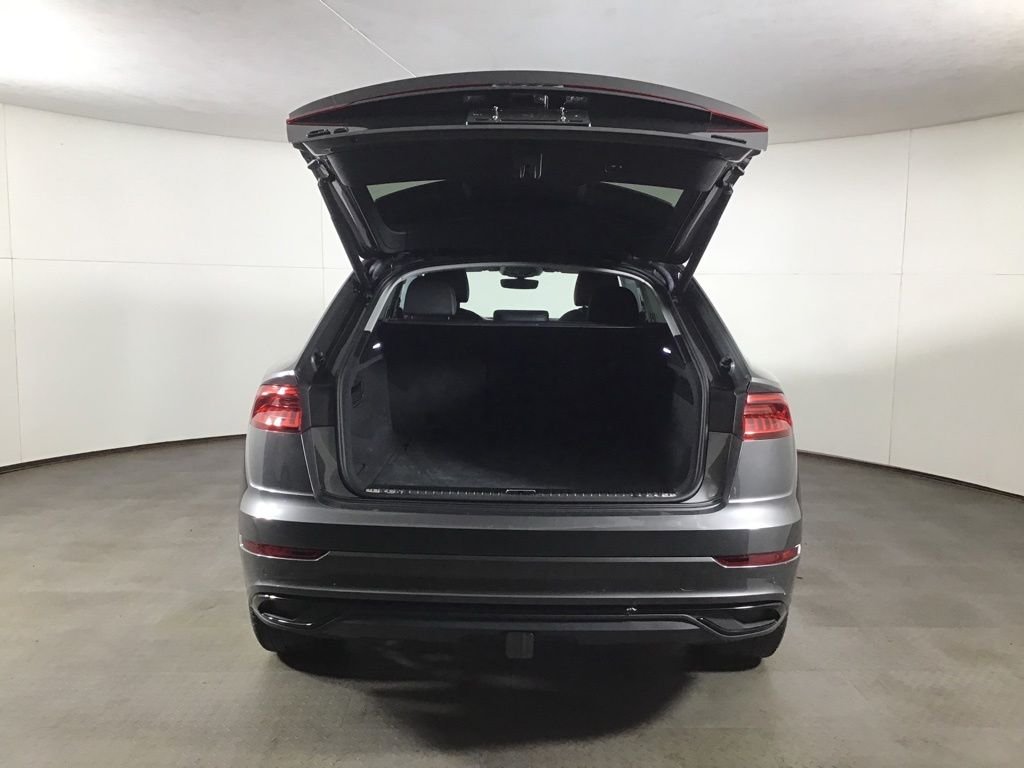 Used 2022  Audi 55 Prestige image 18