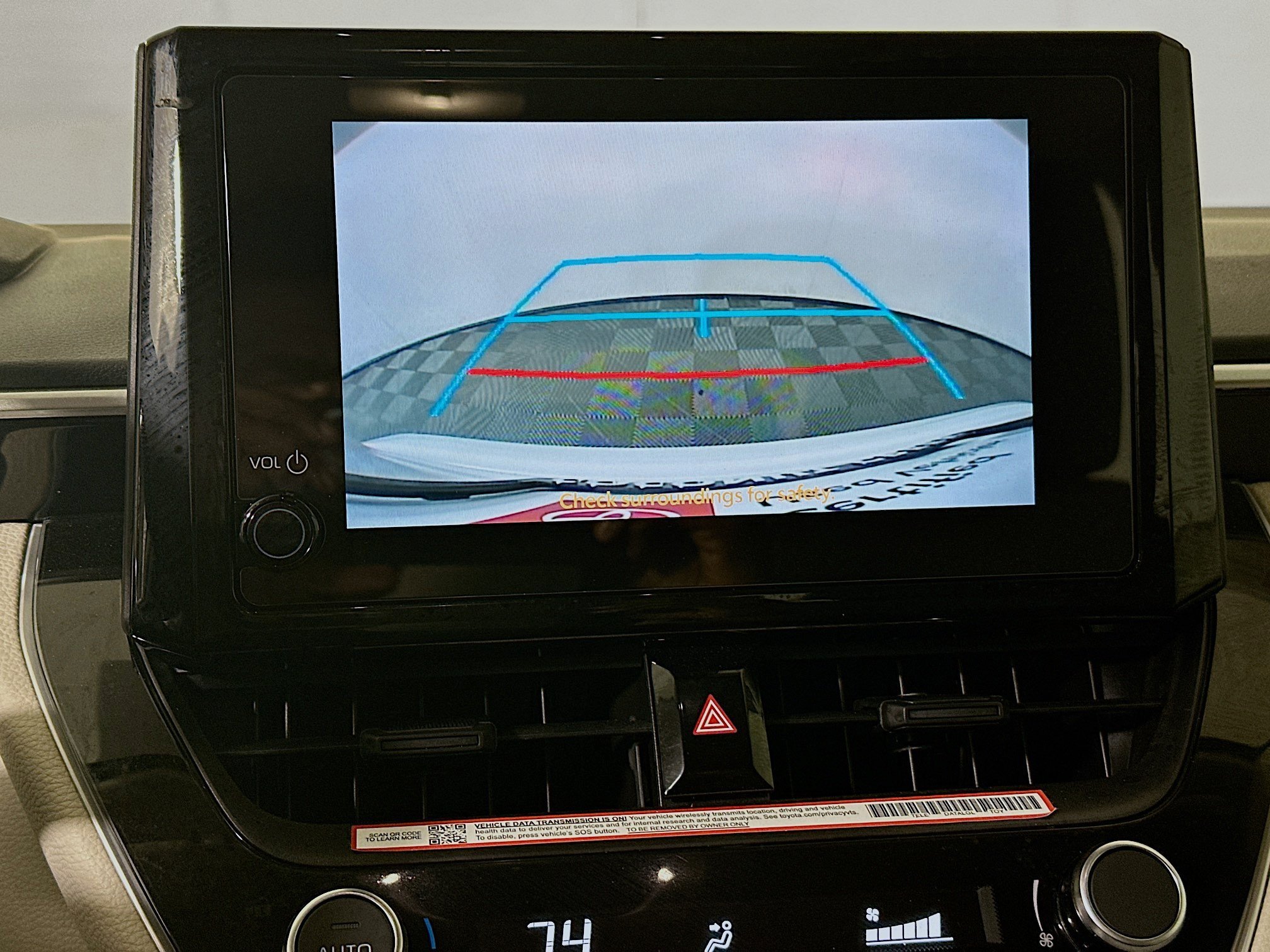 Certified Used 2025 Pearl Toyota LE image 24