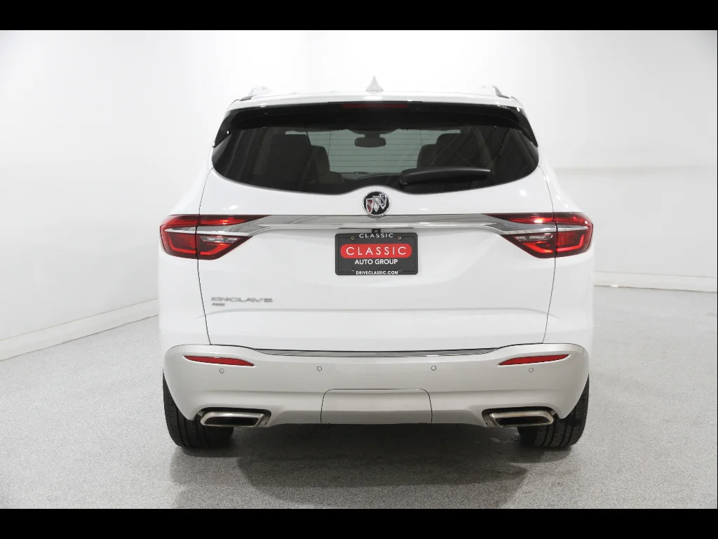 Used 2020 Summit White Buick Premium image 22