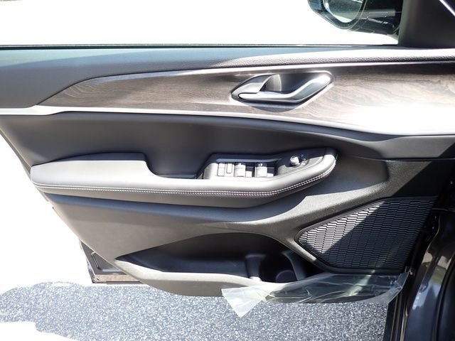 New 2026 Baltic Gray Metallic Clear-Coat Exterior Paint Jeep Laredo image 15