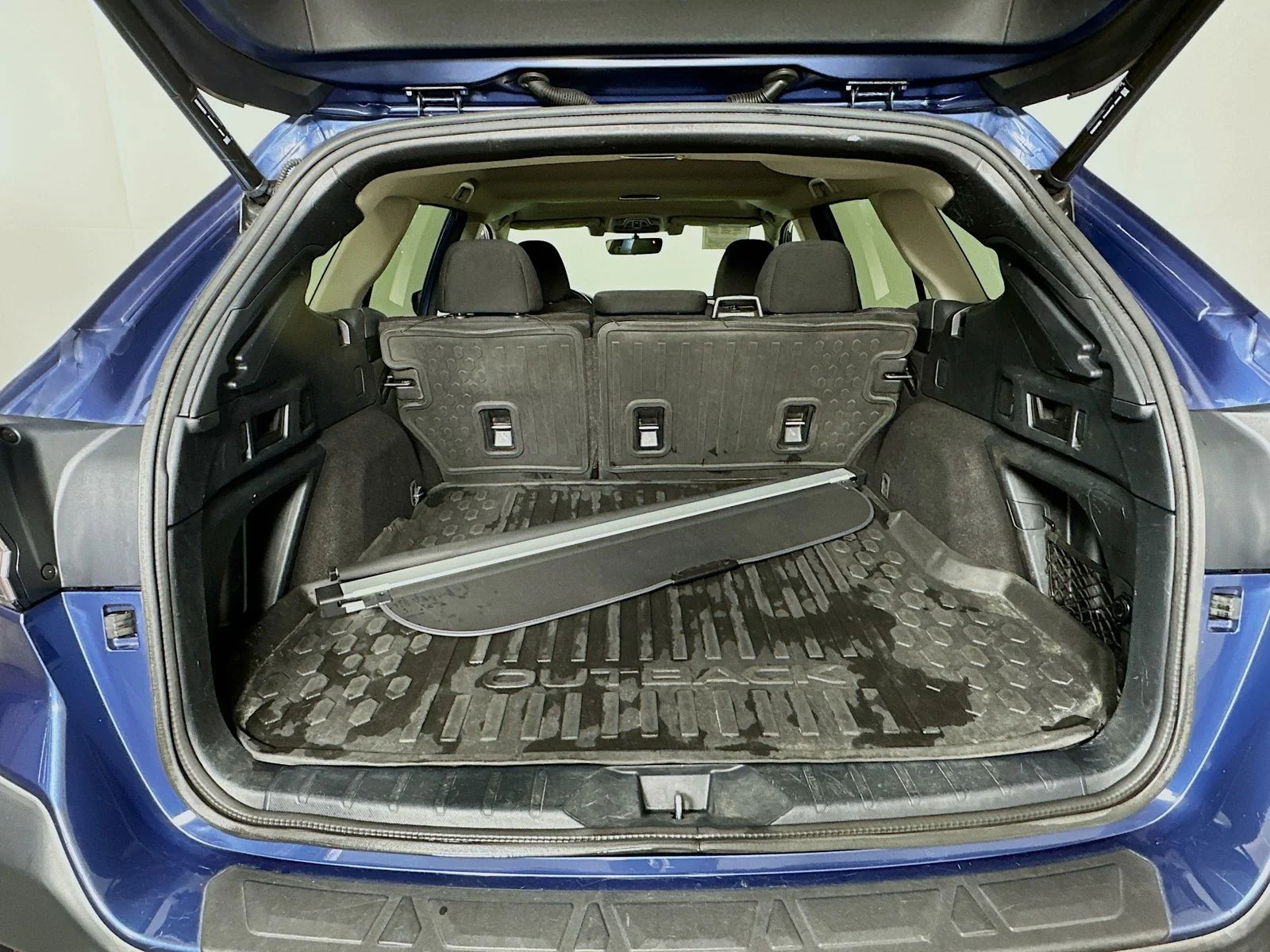 Used 2020 Abyss Blue Pearl Subaru Premium image 28