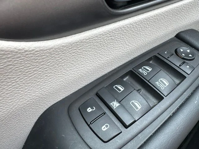 Used 2024 White Chrysler Touring L image 24