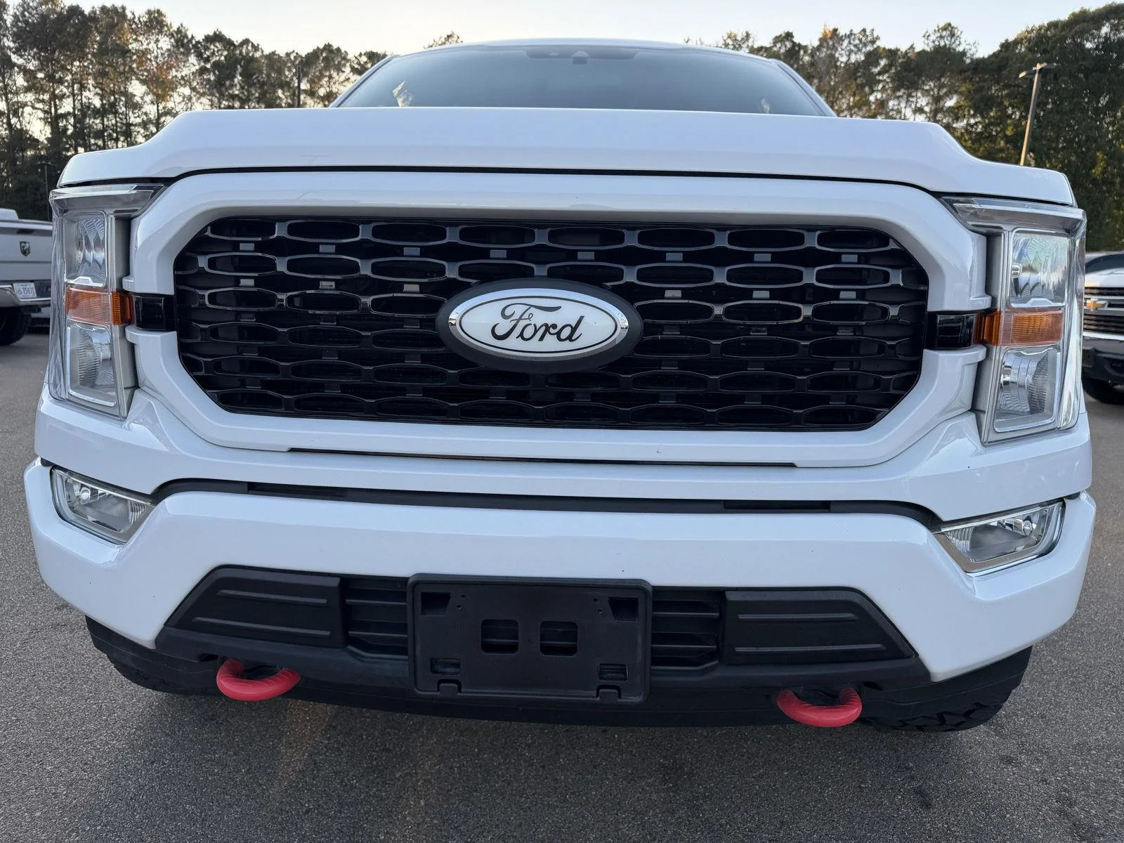 Used 2021 Oxford White Ford XL image 23
