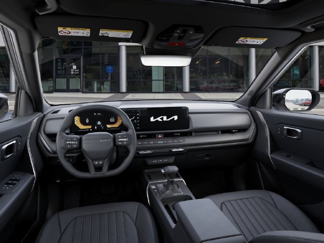 New 2027 Black Kia X-Line S image 14