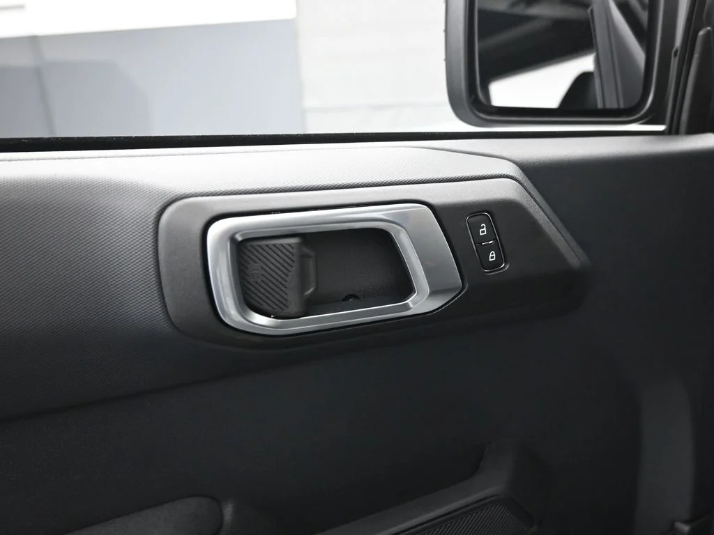 New 2026 Avalanche Gray Ford Big Bend image 9