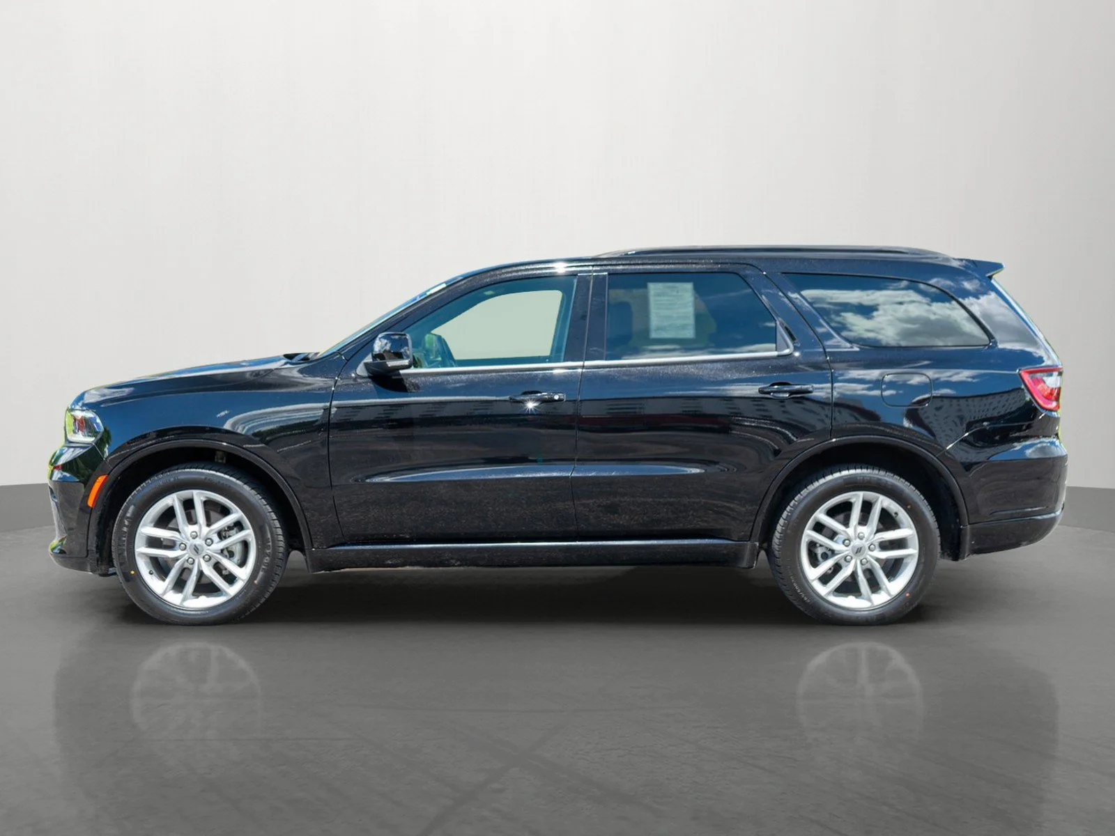 Used 2024 Db Black Crystal Clearcoat Dodge GT Plus image 4