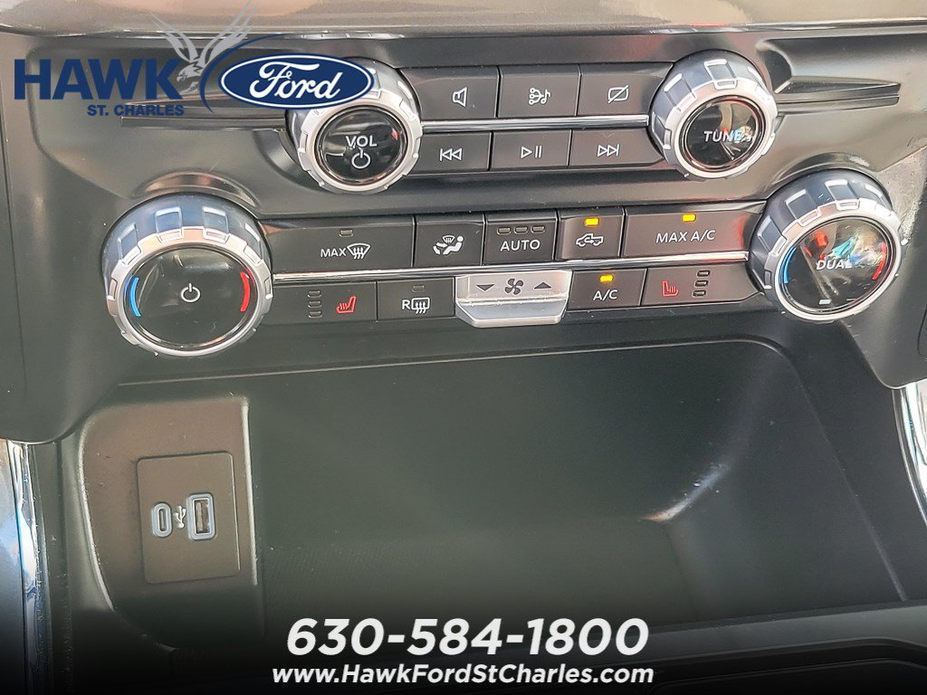 Used 2023 Oxford White Ford XLT image 14