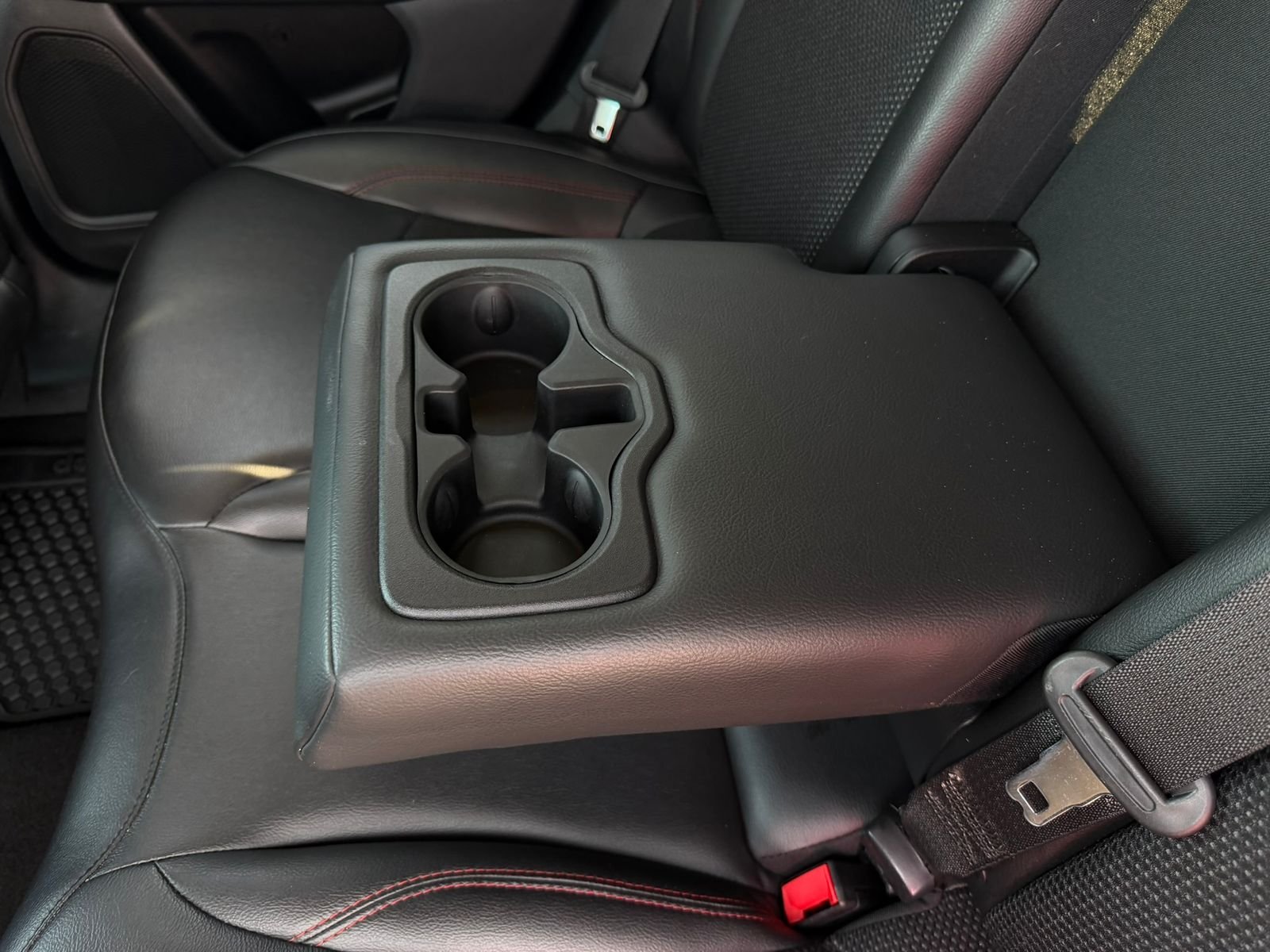 Used 2019 Jazz Blue Pearlcoat Jeep Trailhawk image 26