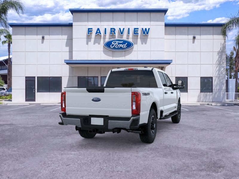 New 2026 Oxford White Ford F-250® XLT image 8