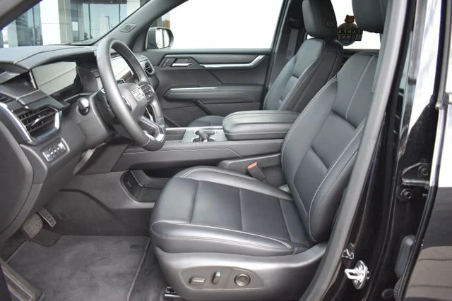 Used 2026 Black GMC Elevation image 11
