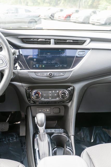 Used 2023 Summit White Buick Preferred image 16