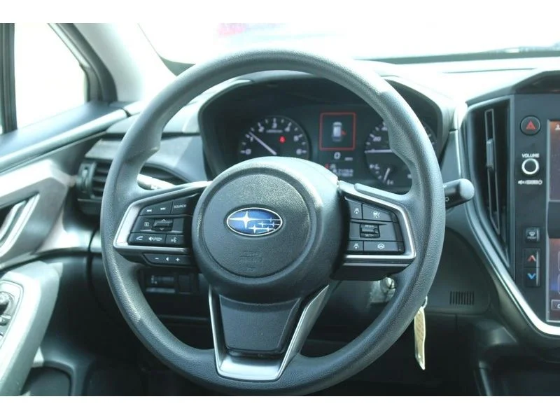 Used 2024  Subaru  image 14