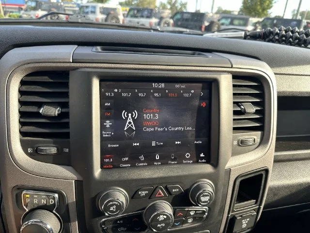 Used 2021 Gray Ram Tradesman image 17