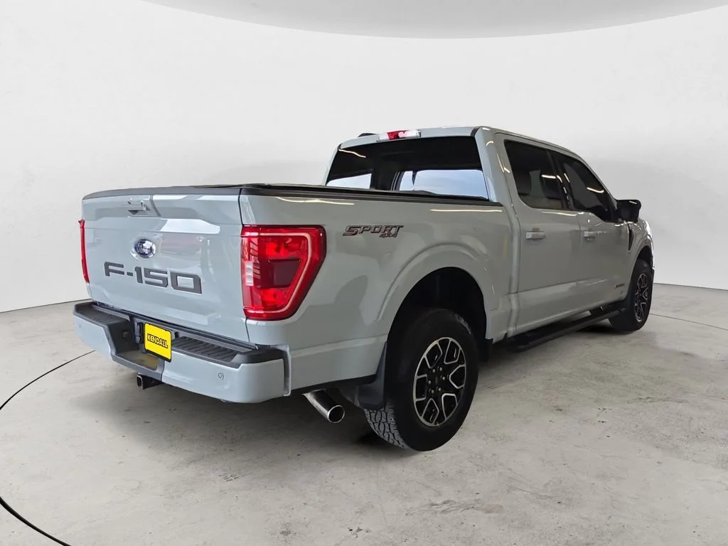 Used 2023 White Ford XLT image 5