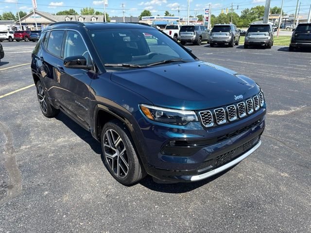 Used 2024 Blue Jeep Limited image 10