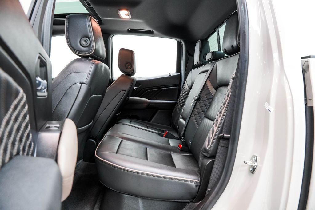 Used 2026 Beige GMC Denali image 18