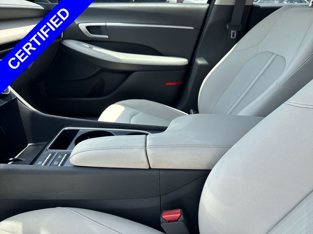 2024 Hyundai Sonata Hybrid SEL - Photo 22