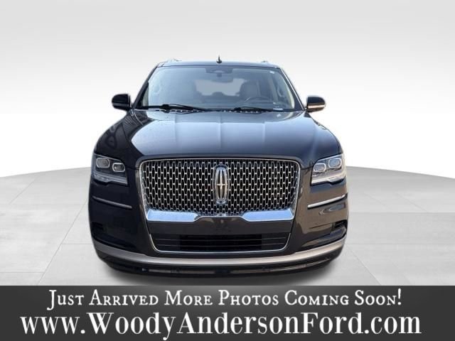 Used 2022 Starlight Lincoln Reserve image 3