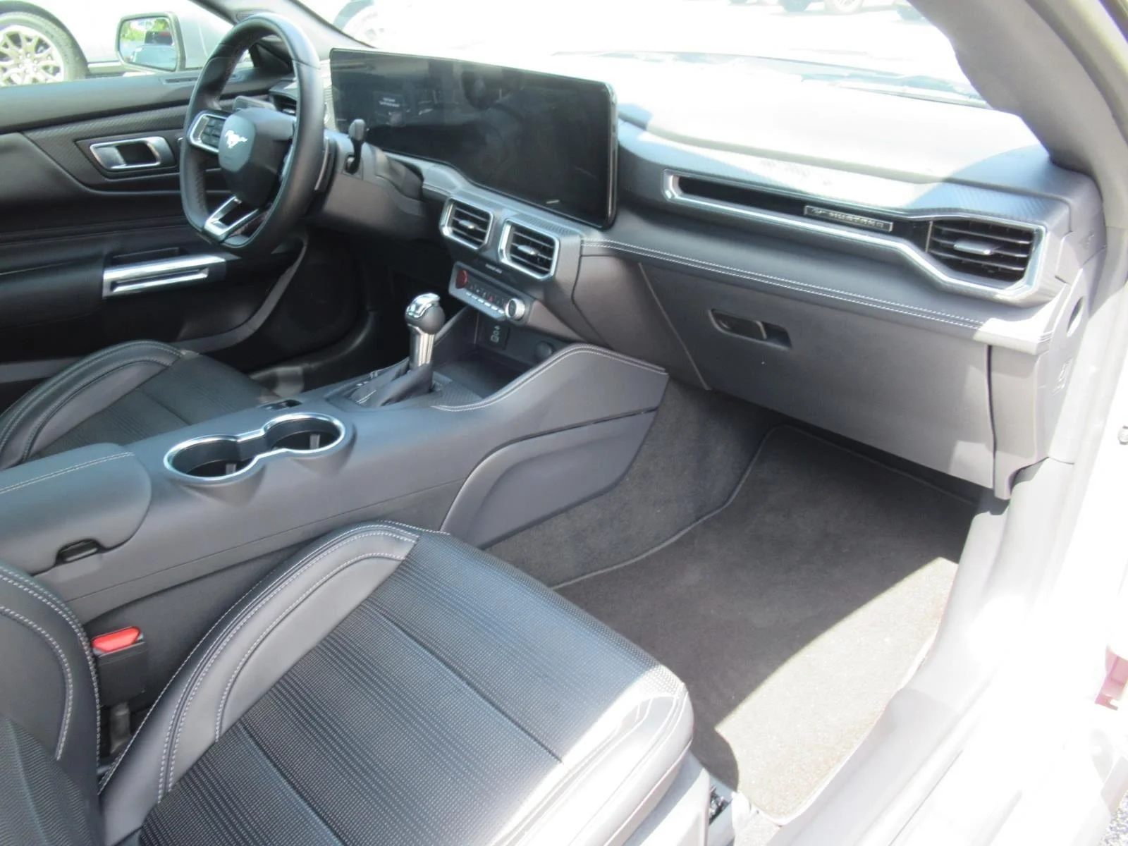 2025 Ford Mustang GT Premium Fastback - Photo 12