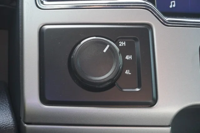 Used 2022 WHITE Ford XL image 29