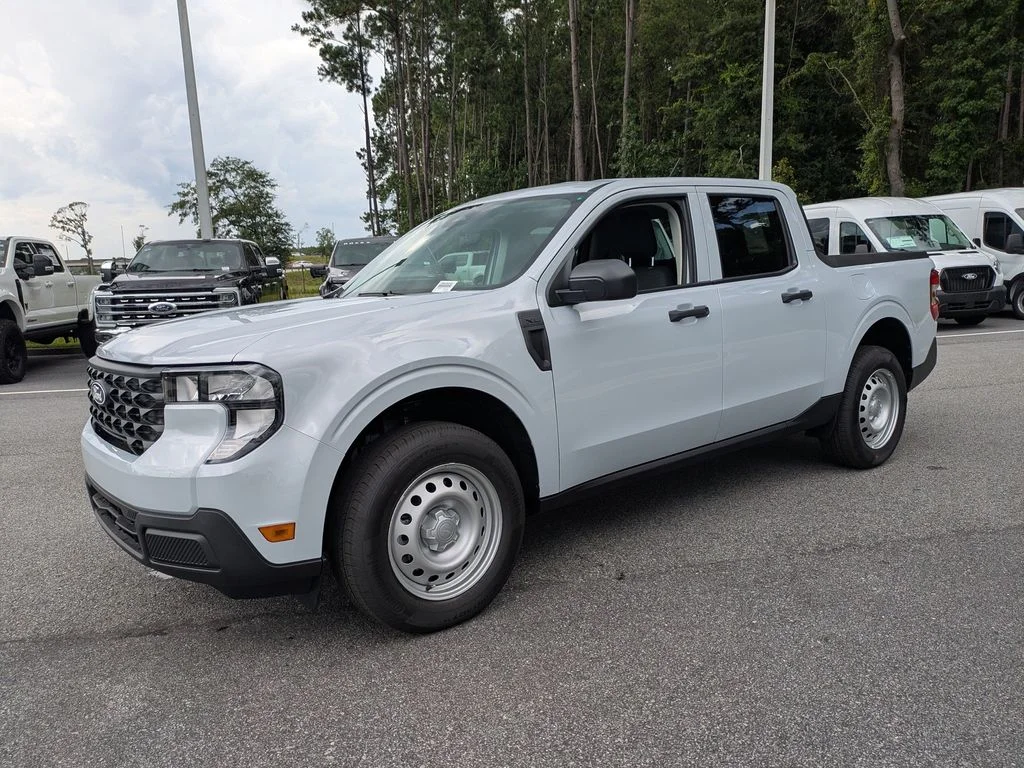 New 2026 Space White Metallic Ford XL image 8