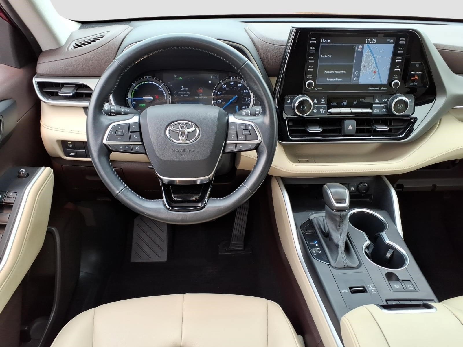 Used 2021 Ruby Flare Pearl Toyota XLE image 11