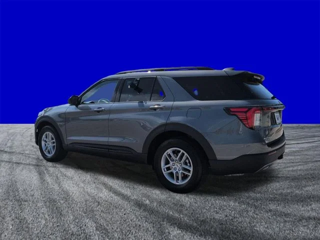 New 2026 Carbonized Gray Metallic Ford Active image 6