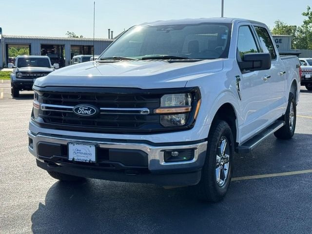 Used 2025 Oxford White Ford XLT image 8