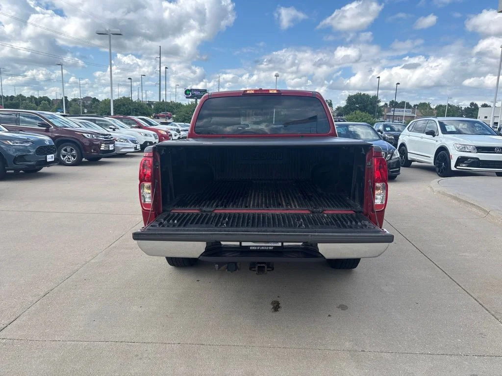 Used 2011 Red Nissan SV image 32