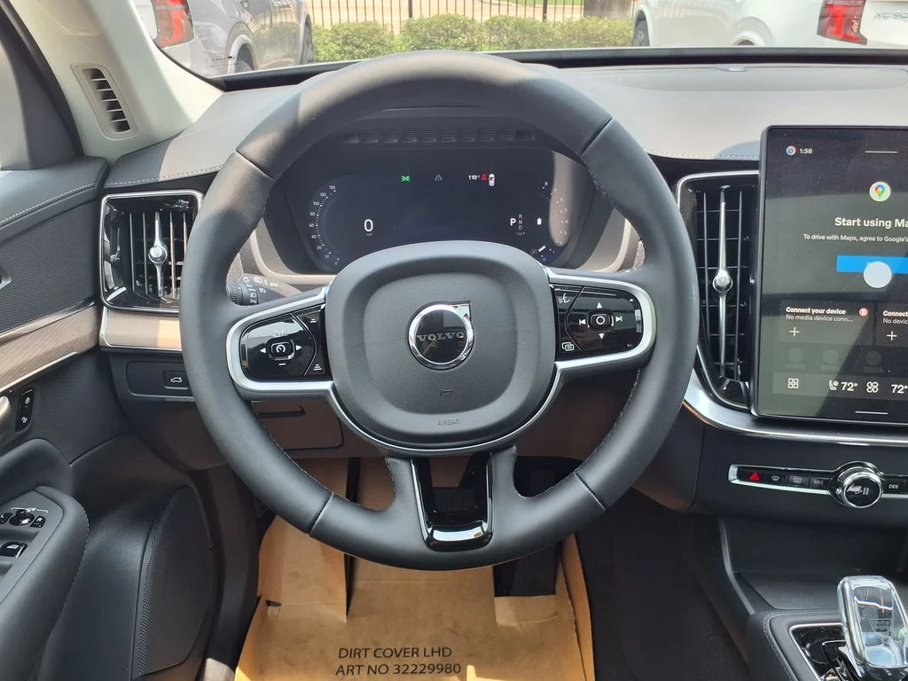 New 2026 Vapour Grey Volvo Plus image 18
