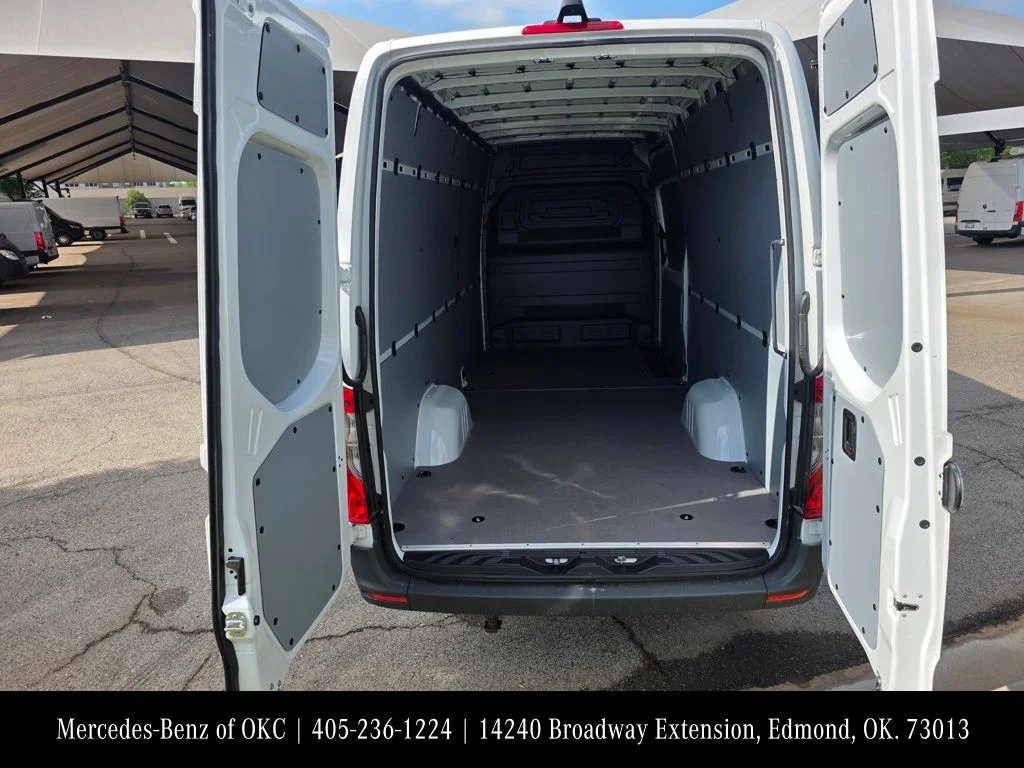 New 2025 White Mercedes-Benz Cargo 170 WB image 5