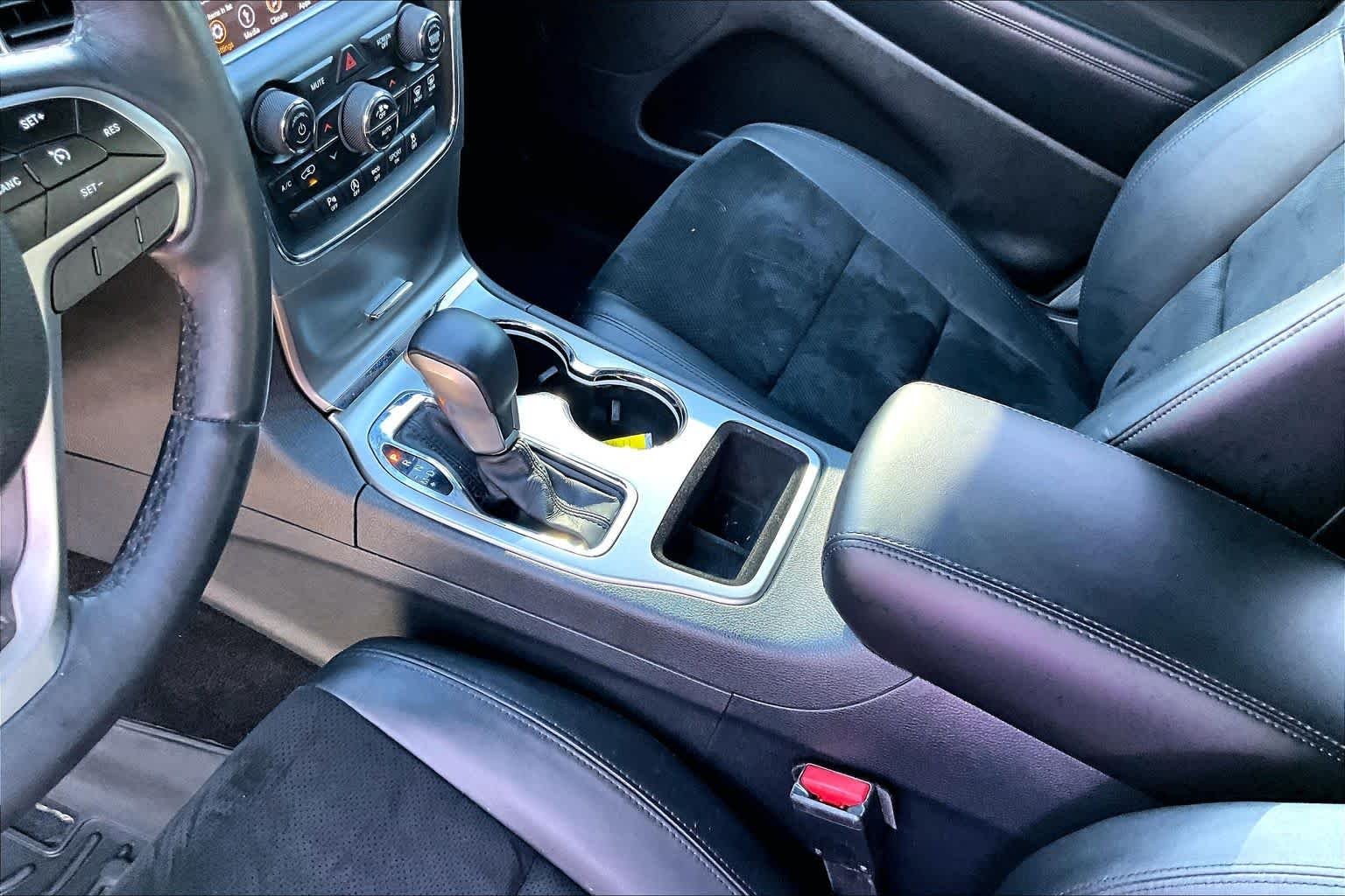 Used 2018 Bright White Clearcoat Jeep Altitude image 19