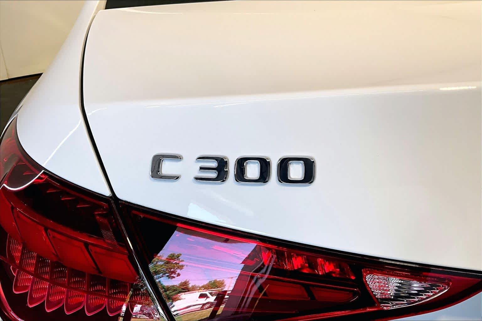 Used 2023 Polar White Mercedes-Benz C 300 image 33