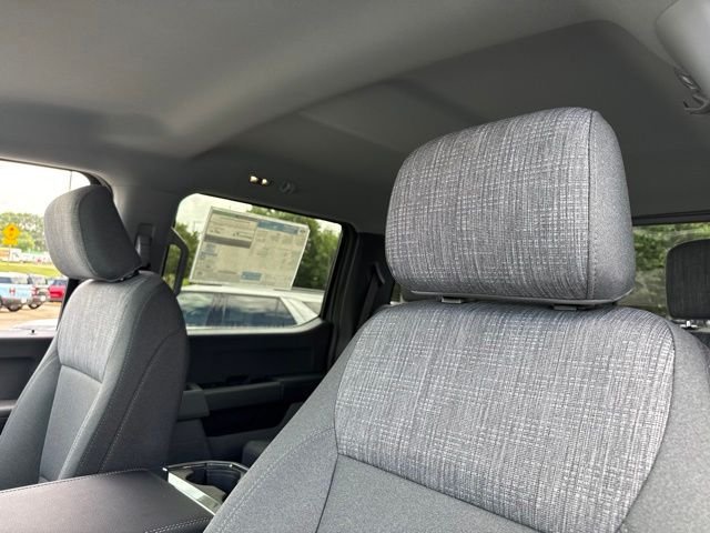 New 2026 Carbonized Gray Metallic Ford XLT image 54