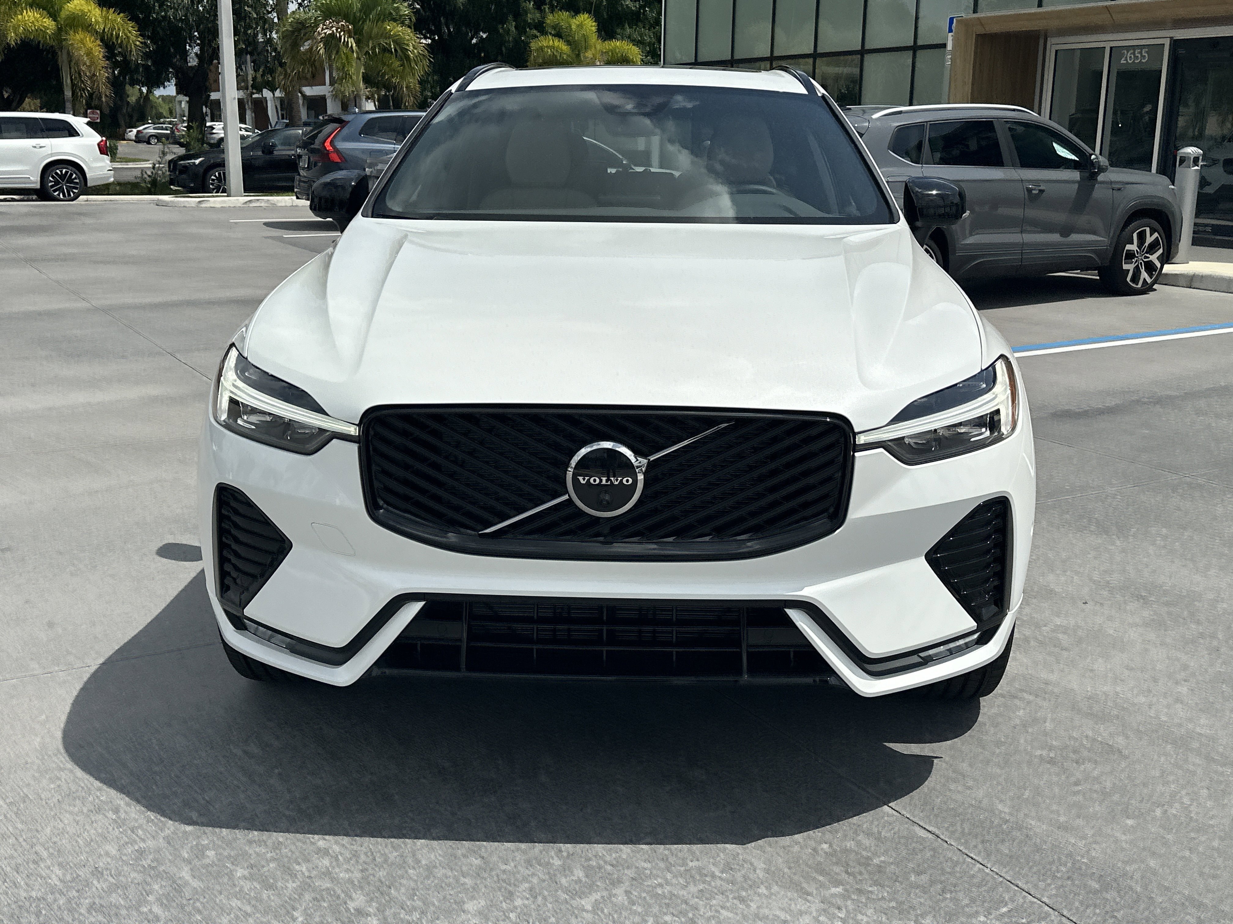 New 2026  Volvo Plus image 4