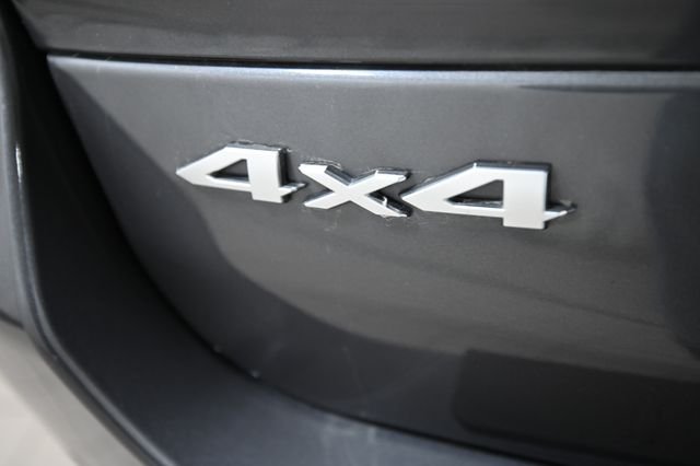Used 2024 Gray Jeep Summit image 18