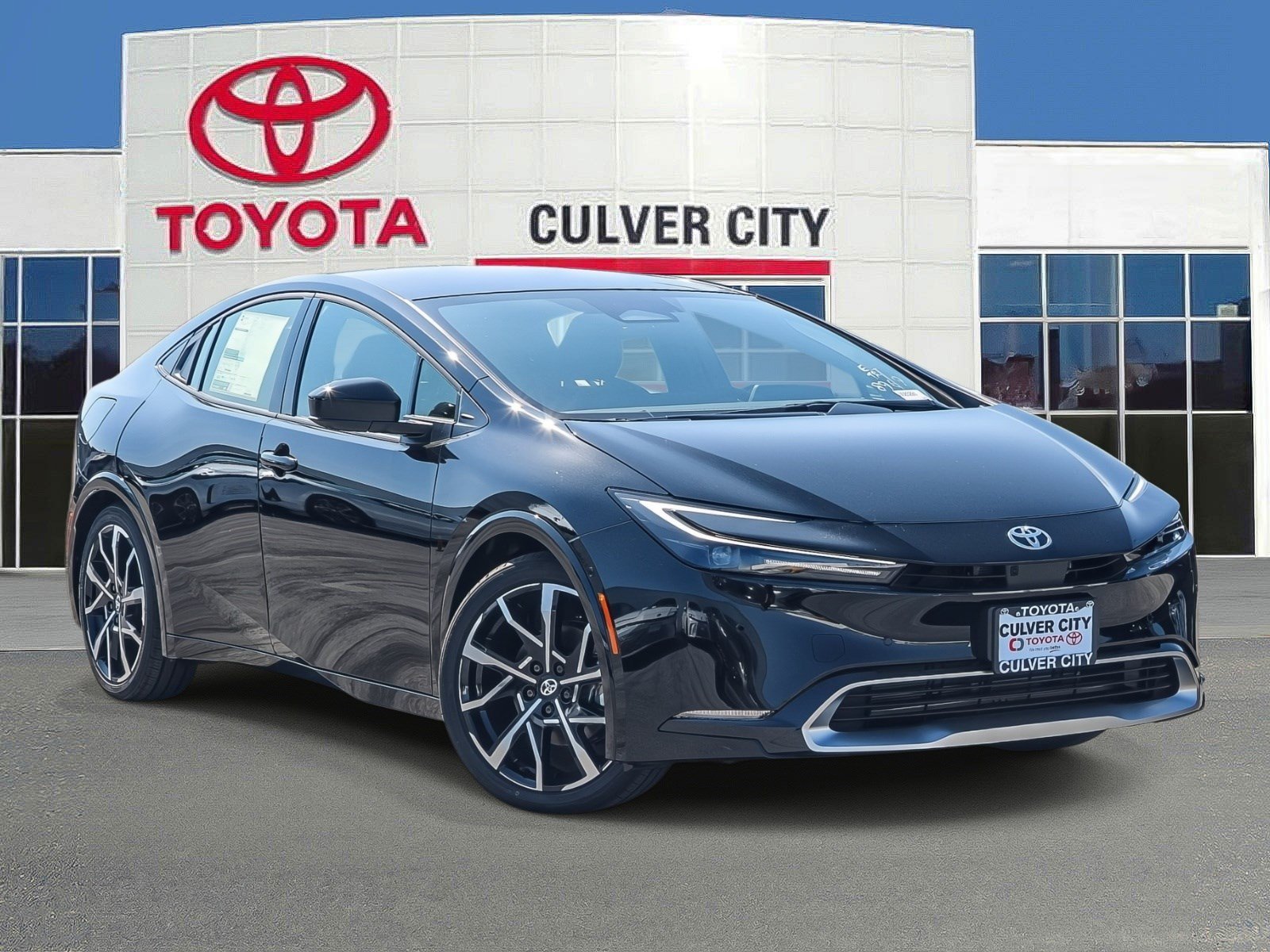 2027 Toyota Prius Plug-in Hybrid  XSE Premium