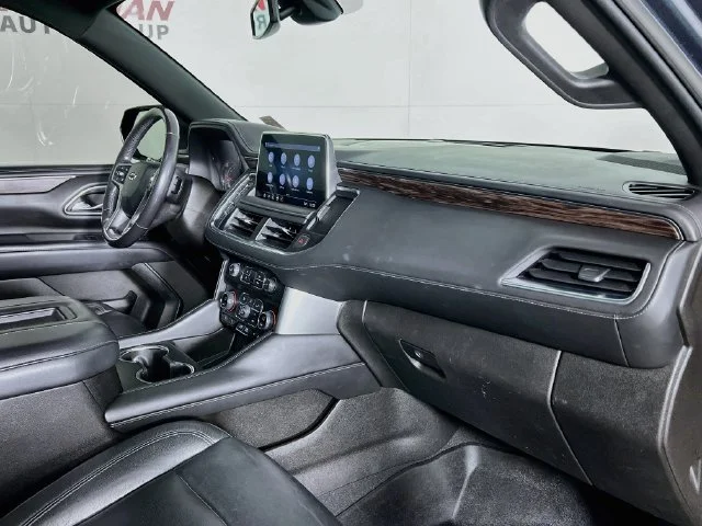 Used 2021 Gray Chevrolet Z71 image 42