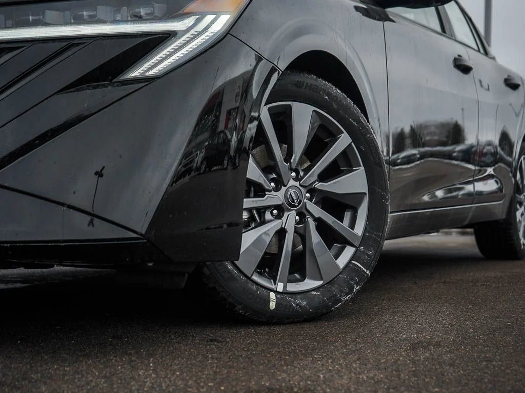 New 2026 Super Black Nissan SL image 6