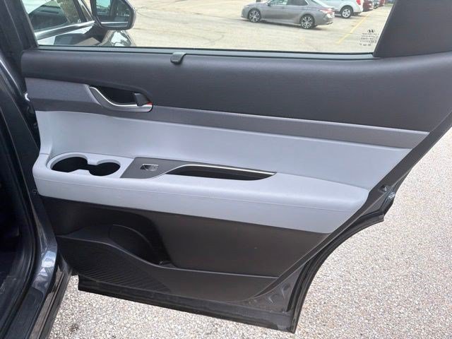 Used 2022 Steel Graphite Hyundai SEL image 18