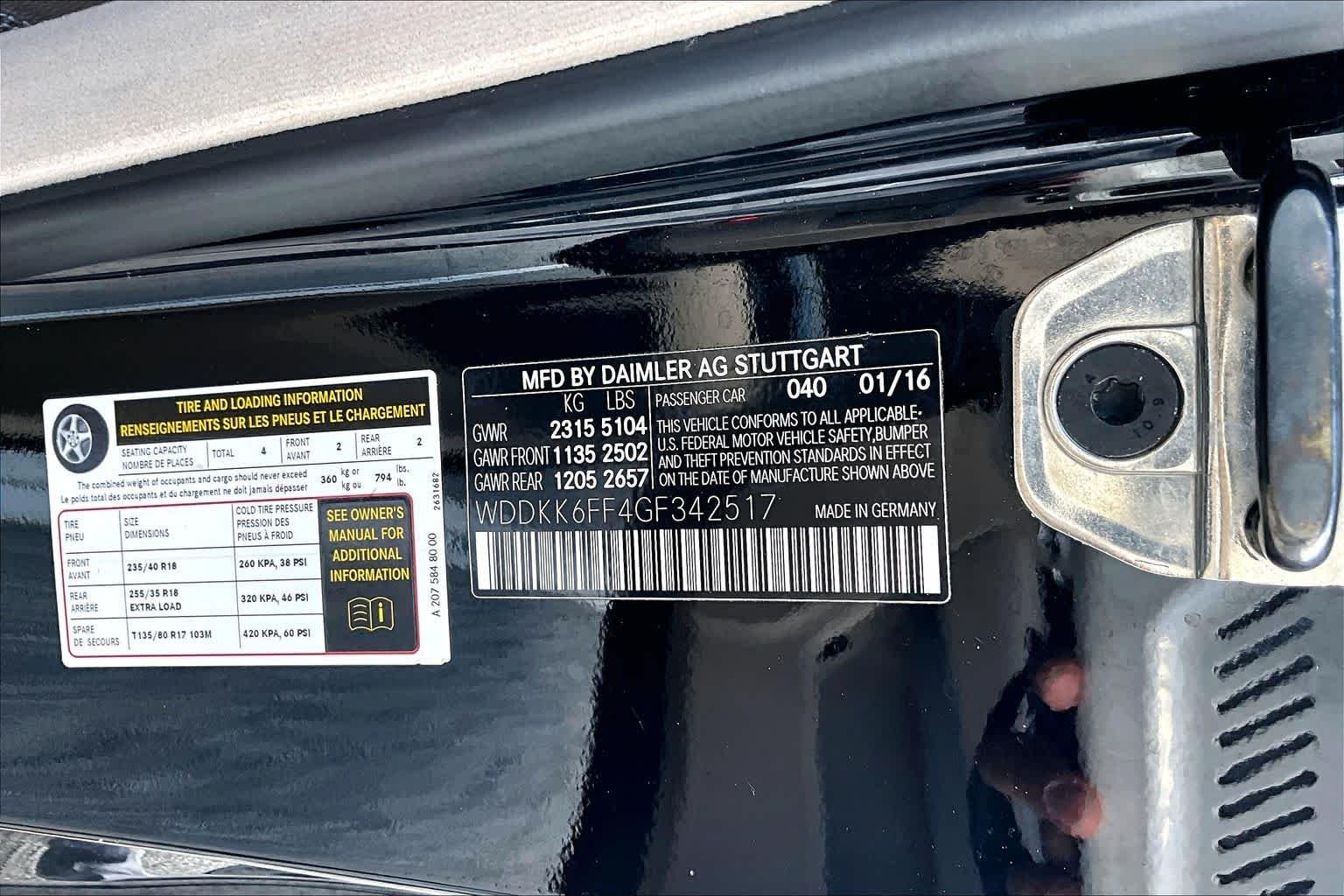 Used 2016 Black Mercedes-Benz E 400 image 33