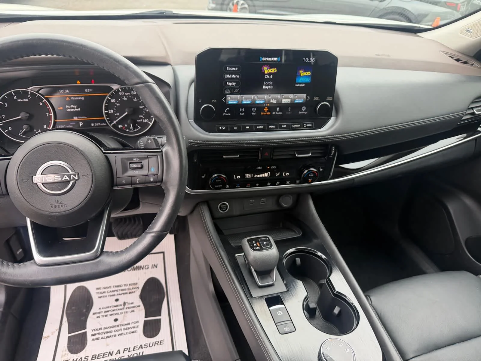 Used 2023 Pearl White Tricoat Nissan SL image 20