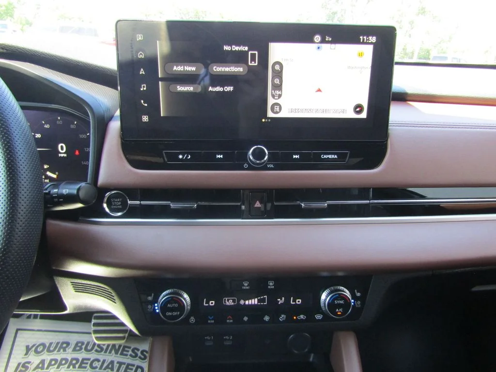 2025 Mitsubishi Outlander SEL - Photo 15