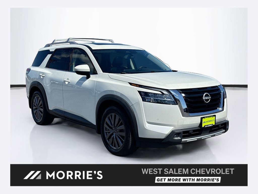 2023 Nissan Pathfinder SL 4WD's photo
