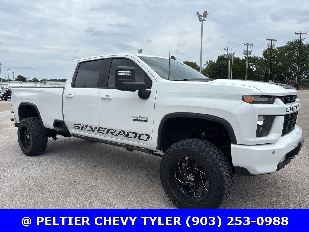 2020 Chevrolet Silverado HD LT Crew Cab Standard Box's photo